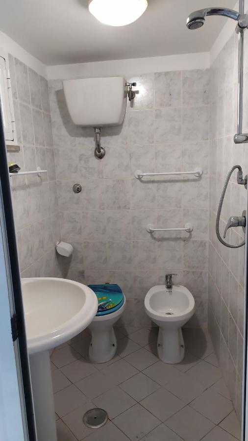 Desi home Bolsena Bagian luar foto