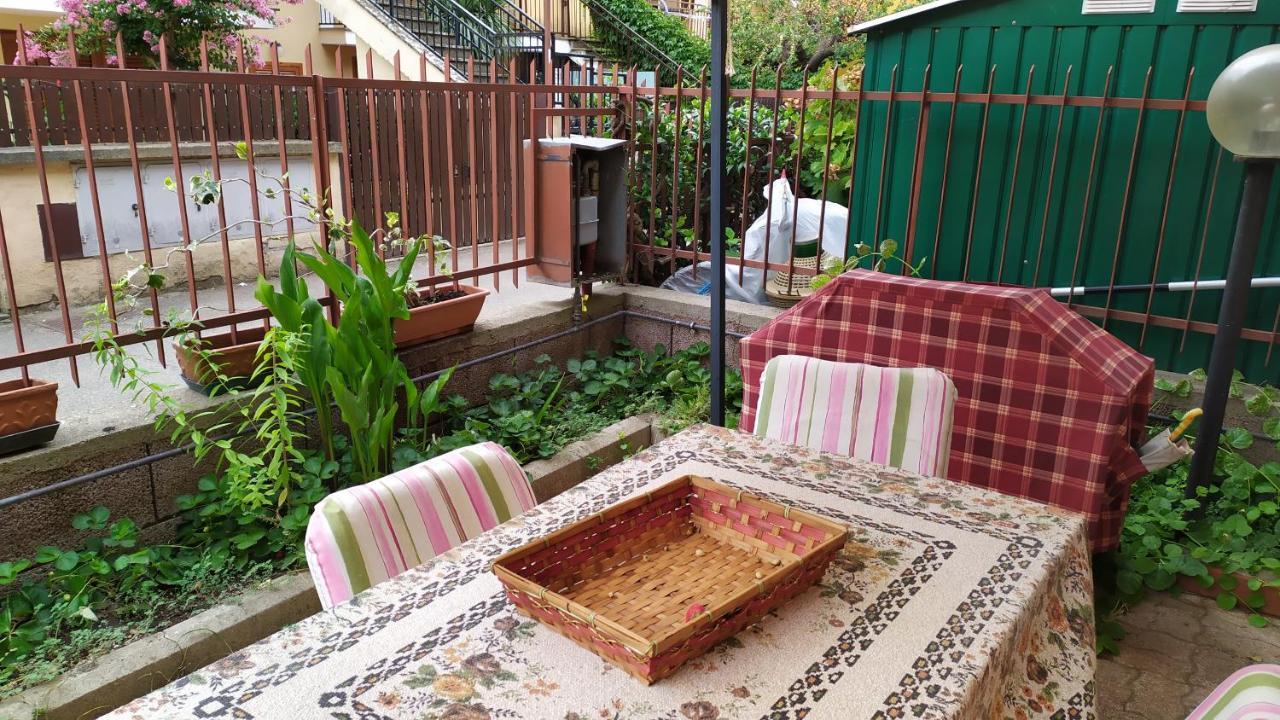 Desi home Bolsena Bagian luar foto